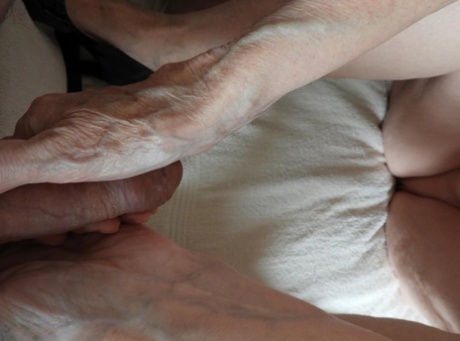 Old lady Kat Kitty poses in the nude prior to having POV sex